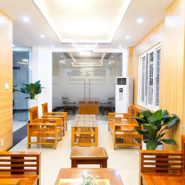 Khách Sạn Huế Royal