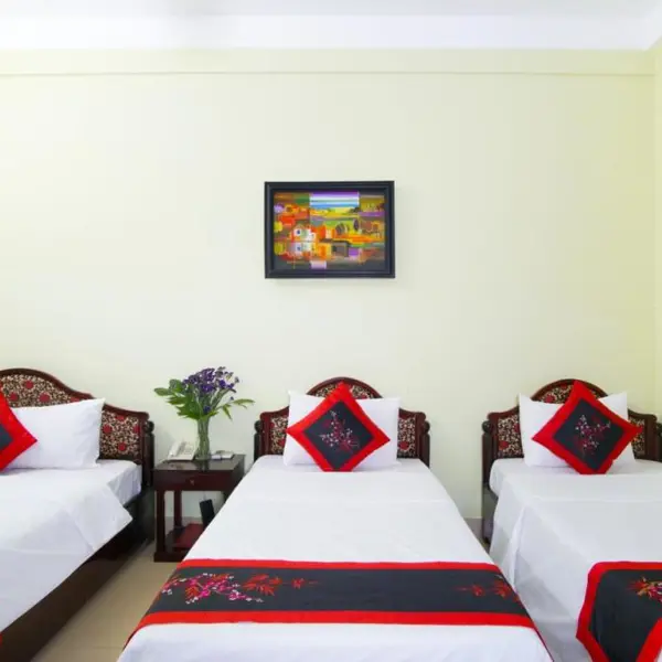 Khách Sạn Huế Royal