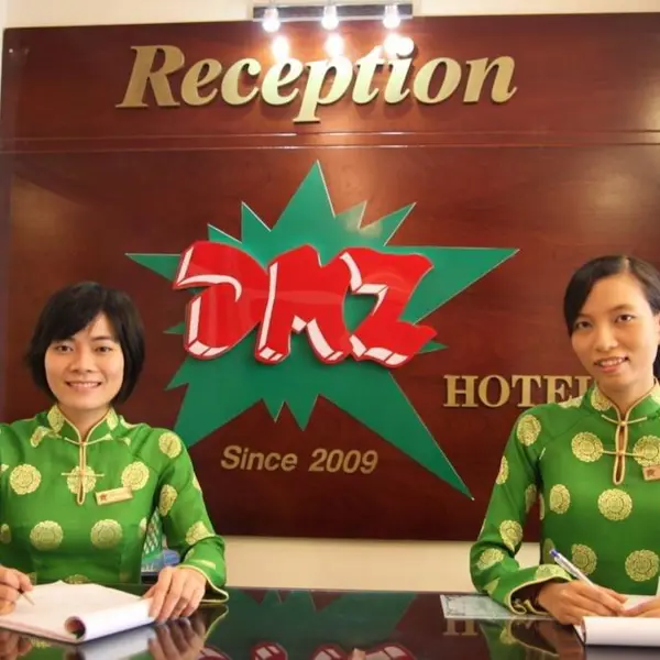 Khách sạn DMZ