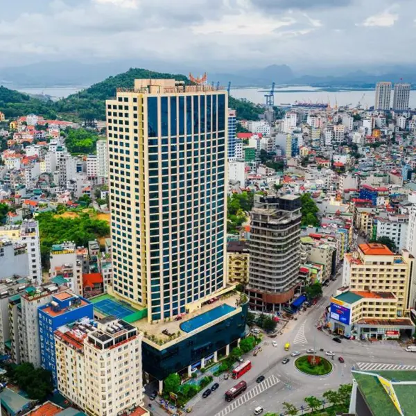 Khách Sạn Mường Thanh Luxury Quảng Ninh