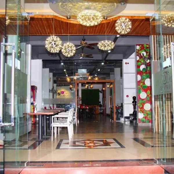 Khách sạn Carnosa Huế