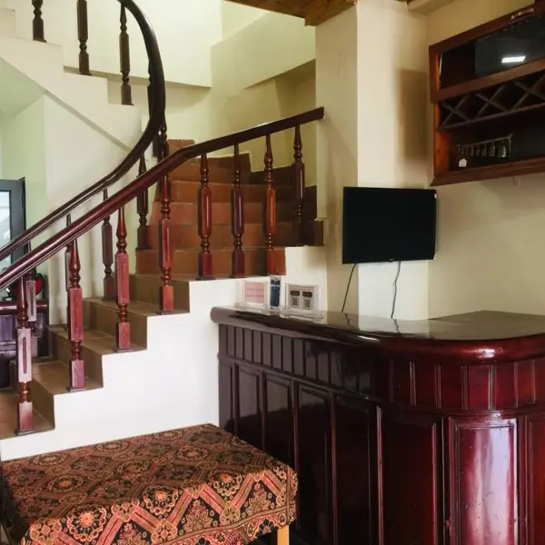 Liên Minh Hostel