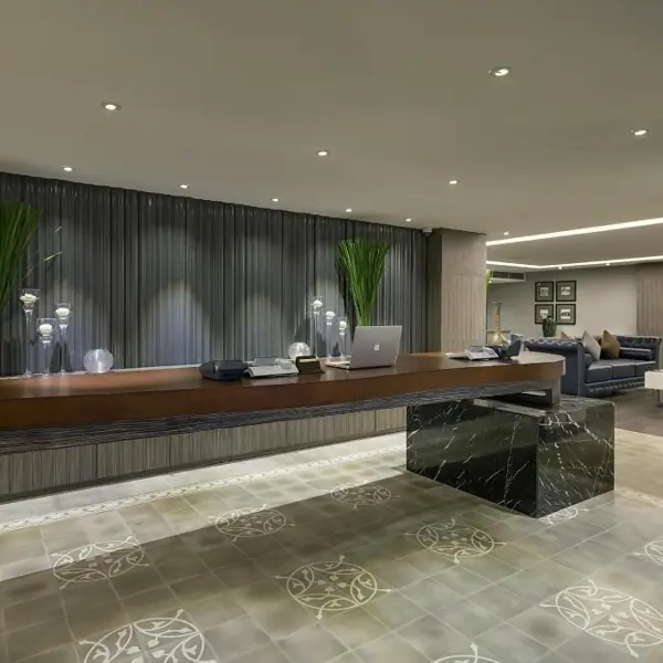 Khách Sạn Paradise Suites Hạ Long