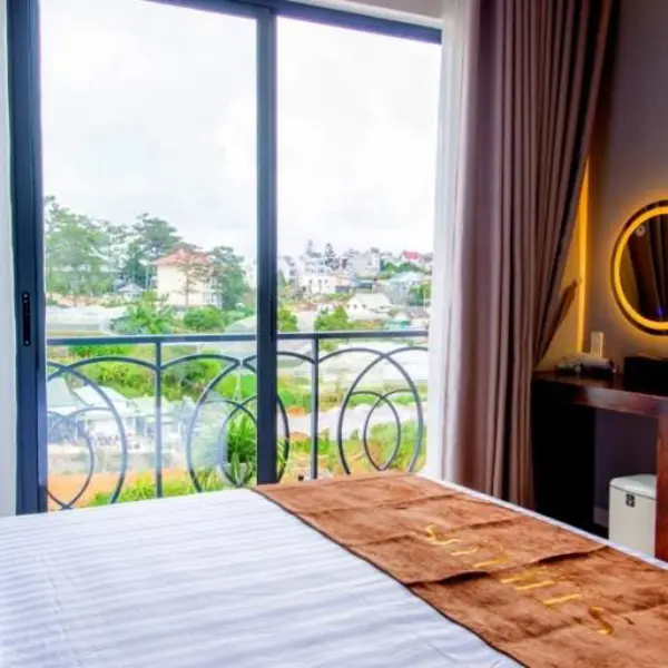 Khách Sạn Stillus Boutique Đà Lạt