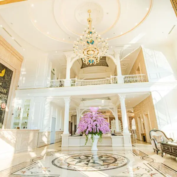 Khách Sạn Mạnh Quân Luxury