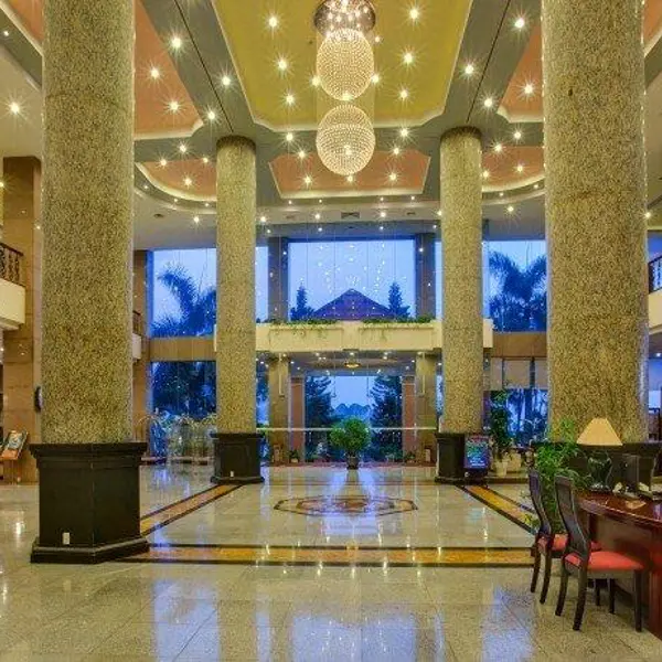 Khách Sạn Hạ Long Plaza