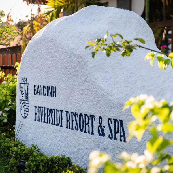 Bái Đính Riverside Resort & Spa