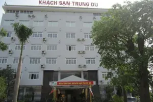 Khách Sạn Trung Du