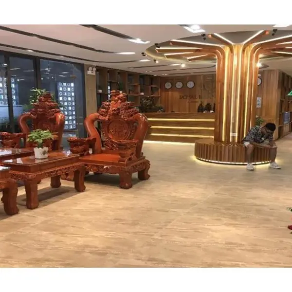 Khách sạn Royal Khanh