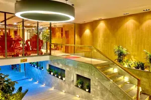 Khách sạn Royal Khanh