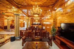 Khách sạn Nam Hồng