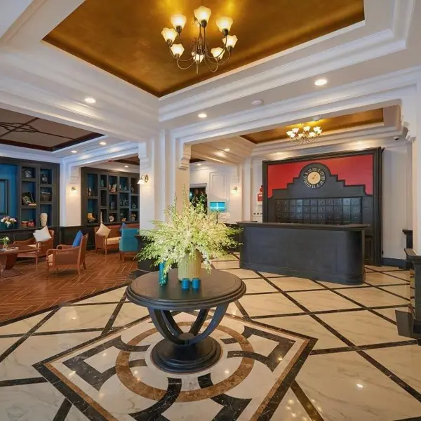 Khách sạn Manoir Des Arts