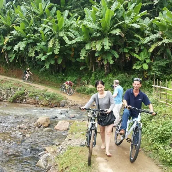 Khách Sạn Hoàng Sơn Peace