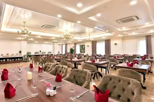 Khách Sạn Việt 4 Seasons