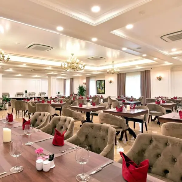 Khách Sạn Việt 4 Seasons