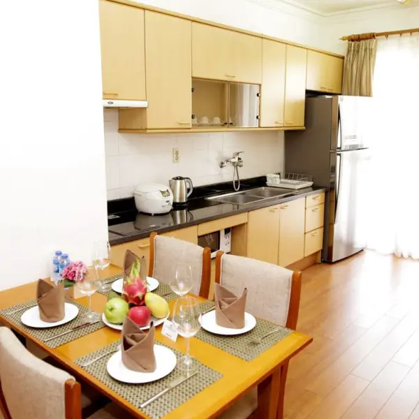 Khách Sạn Sunflower International Village (Làng Quốc Tế Hướng Dương)