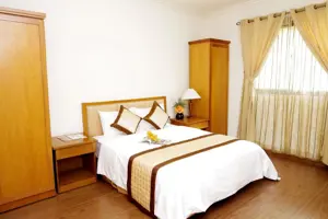 Khách Sạn Sunflower International Village (Làng Quốc Tế Hướng Dương)