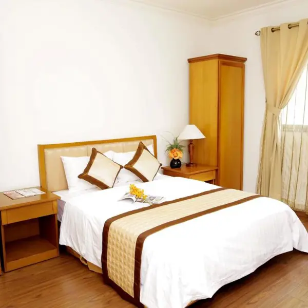 Khách Sạn Sunflower International Village (Làng Quốc Tế Hướng Dương)