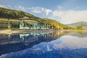 Le Champ Tú Lệ Resort