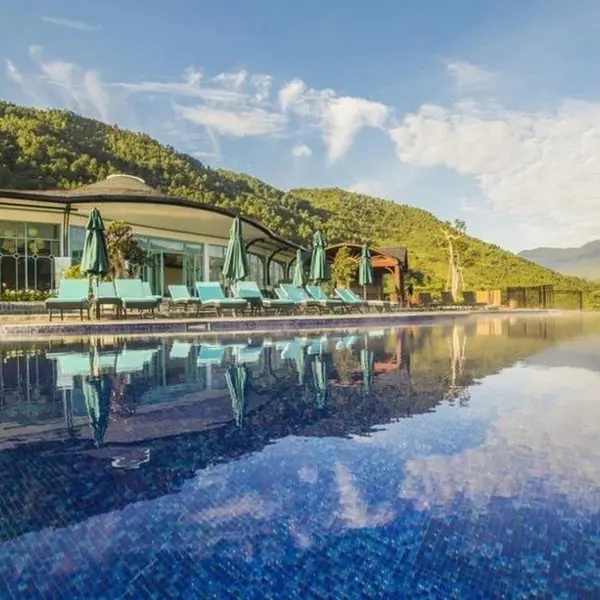 Le Champ Tú Lệ Resort