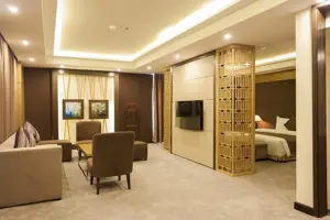 Khách Sạn Mường Thanh Luxury Nhật Lệ