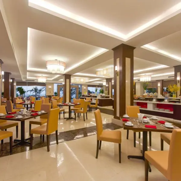 Khách Sạn Mường Thanh Holiday Quảng Bình