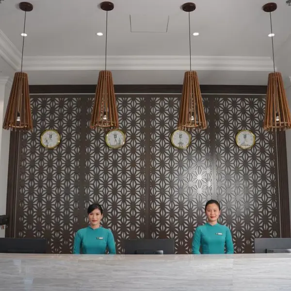 Khách Sạn Rex Quảng Bình