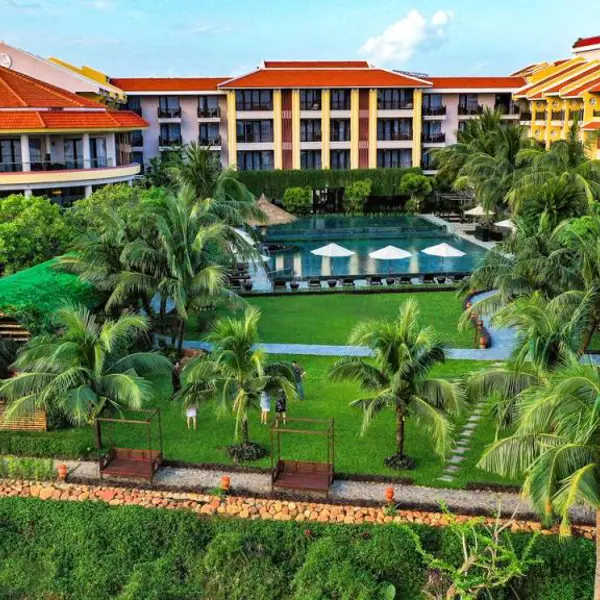 Bel Marina Hội An Resort