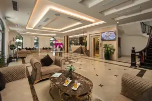 Khách Sạn Halios Hạ Long