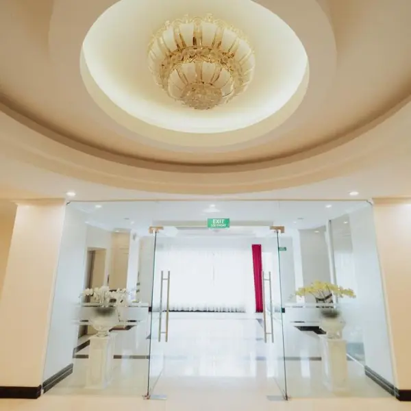 Khách Sạn White Palace Thái Bình