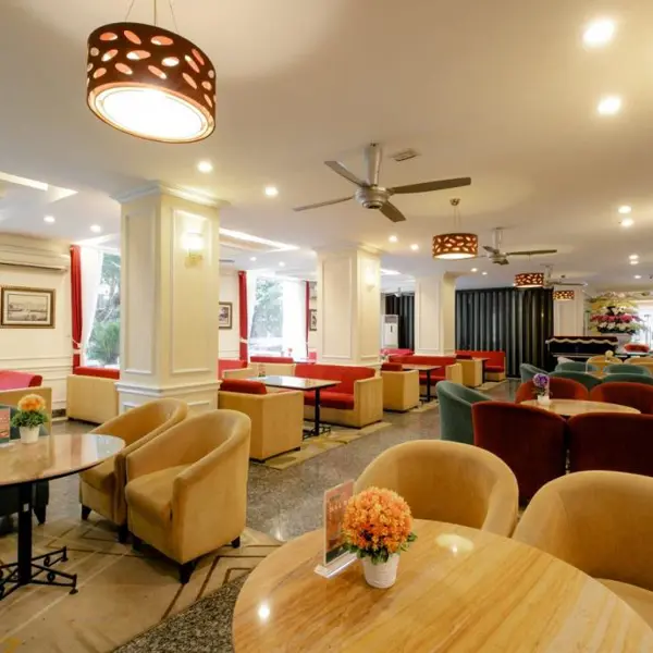 Khách Sạn White Palace Thái Bình