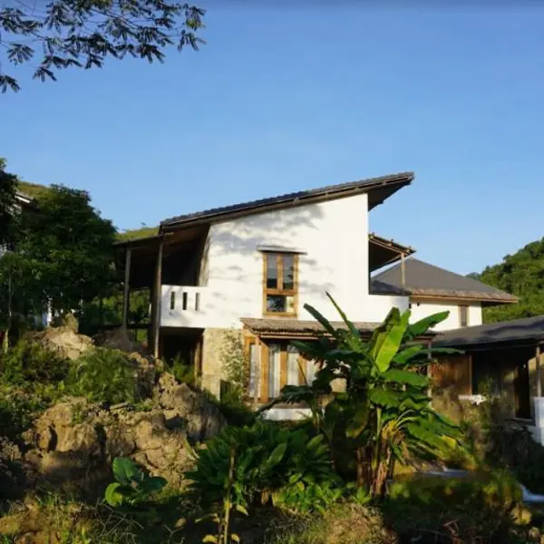 Ba Khan Village Resort