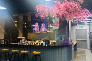 Khách Sạn SOJO Hòa Bình