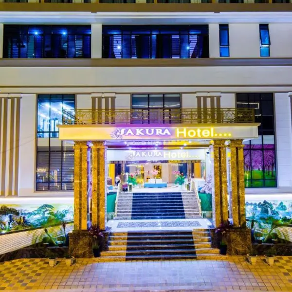Khách Sạn Sakura Hòa Bình