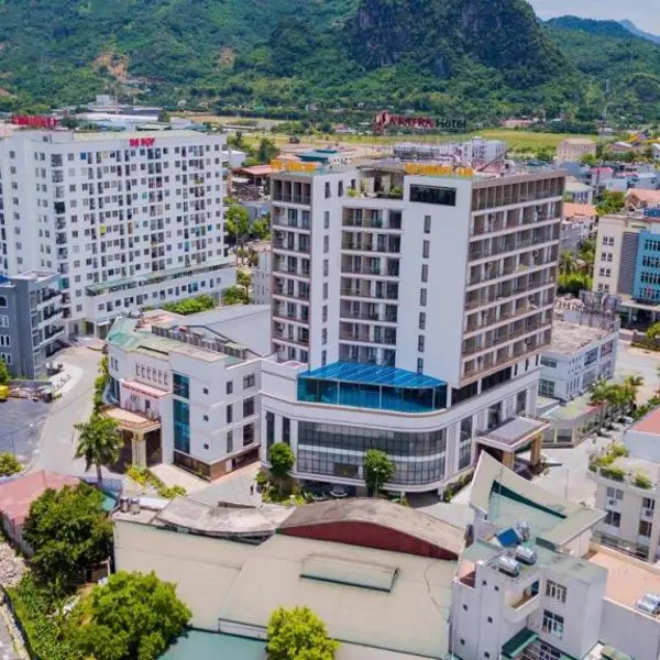 Khách Sạn Sakura Hòa Bình