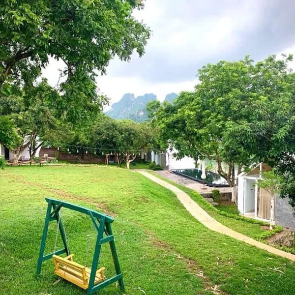 Lava Haus Villa & Bungalow