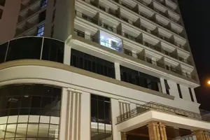 Khách Sạn Hoa Đào