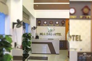 Khách Sạn Hoa Đào