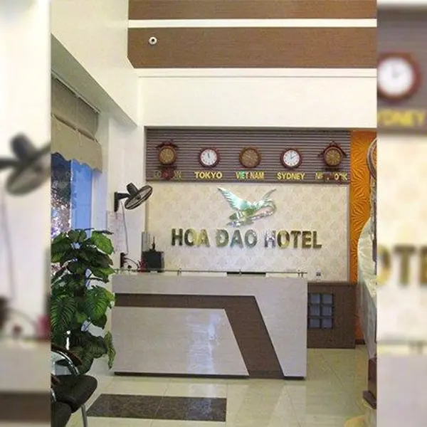 Khách Sạn Hoa Đào