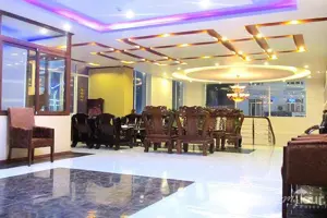 Khách Sạn Hoa Đào