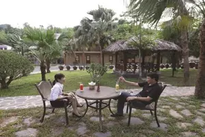 Khách Sạn Hòa Bình