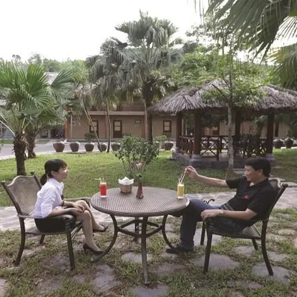 Khách Sạn Hòa Bình