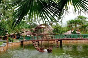 Khách Sạn Hòa Bình