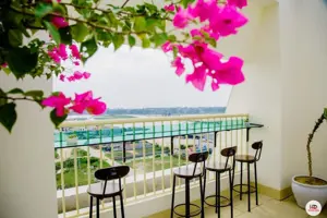 Khách Sạn Sông Quỳnh Hoàng Mai