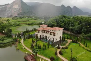 Candy Villa Hòa Bình