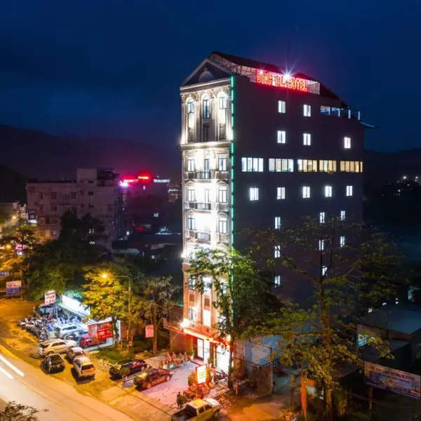 Khách Sạn Đinh Gia Hà Giang