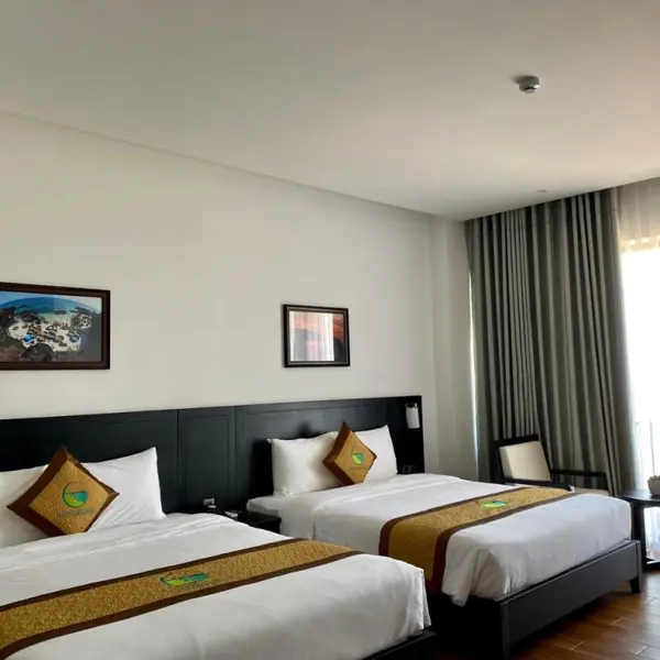 Khách sạn và Resort Đảo Ngọc Lý Sơn