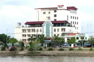 Khách sạn Hàm Luông