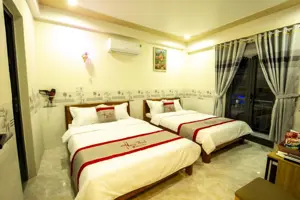 Khách Sạn Hưng Thịnh