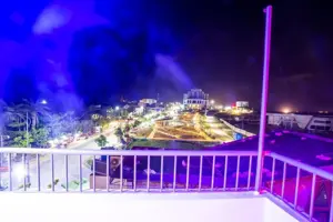 Khách Sạn Hưng Thịnh